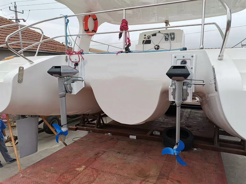 LawAda.1088m sailing catamaran ກັບມໍເຕີໄຟຟ້າ: ປະເມີນຜົນທີ່ຍືນຍົງແລະຄ່າໃຊ້ຈ່າຍທີ່ສົມບູນແບບ